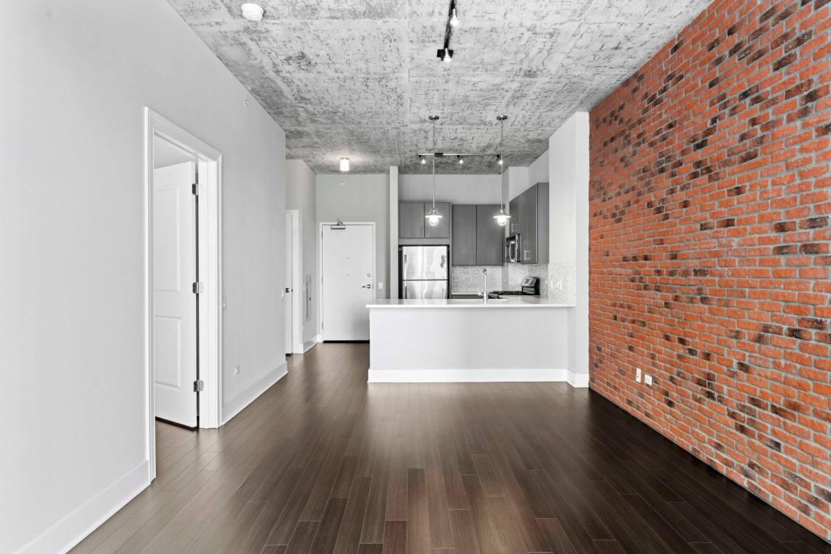 860 S Clark St, Chicago, IL 60605