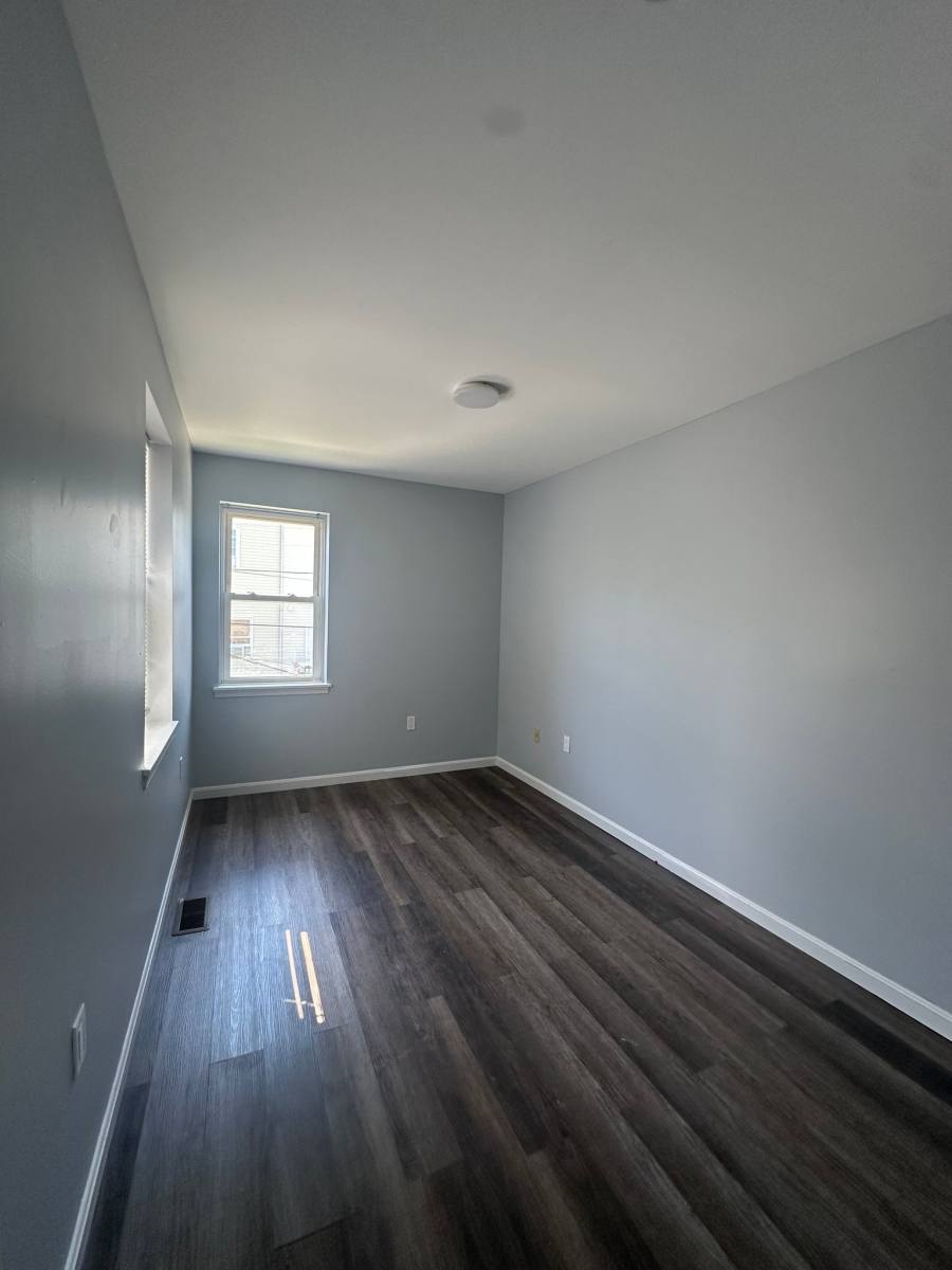 Townhouse for rent at 1534 N Stricker St, Baltimore, MD 21217