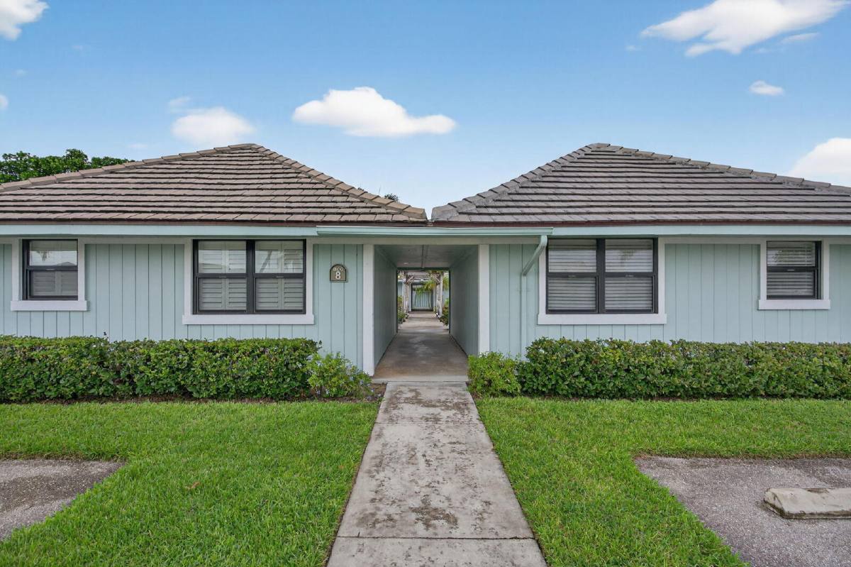 Condo for rent at 1127 E Seminole Ave #8A, Jupiter, FL 33477
