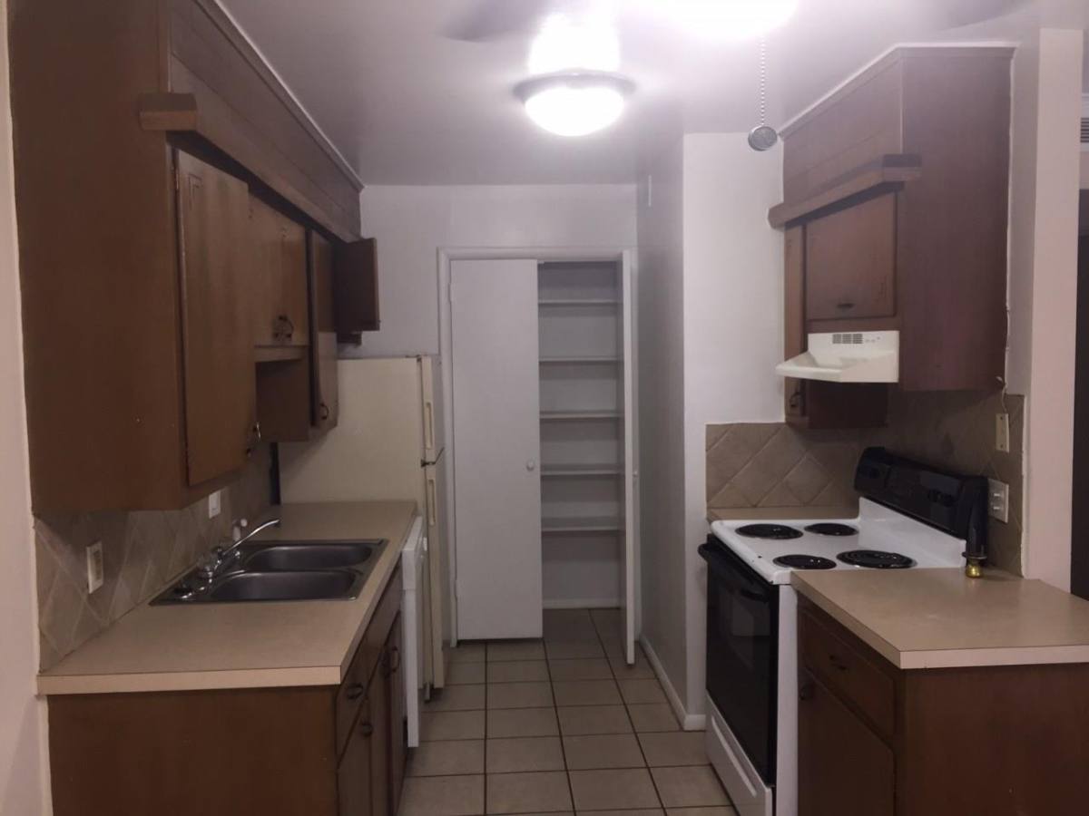 Apartment for rent at 1611 S Riverside Dr #37, Tulsa, OK 74119