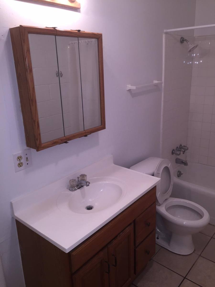 Apartment for rent at 1611 S Riverside Dr #37, Tulsa, OK 74119