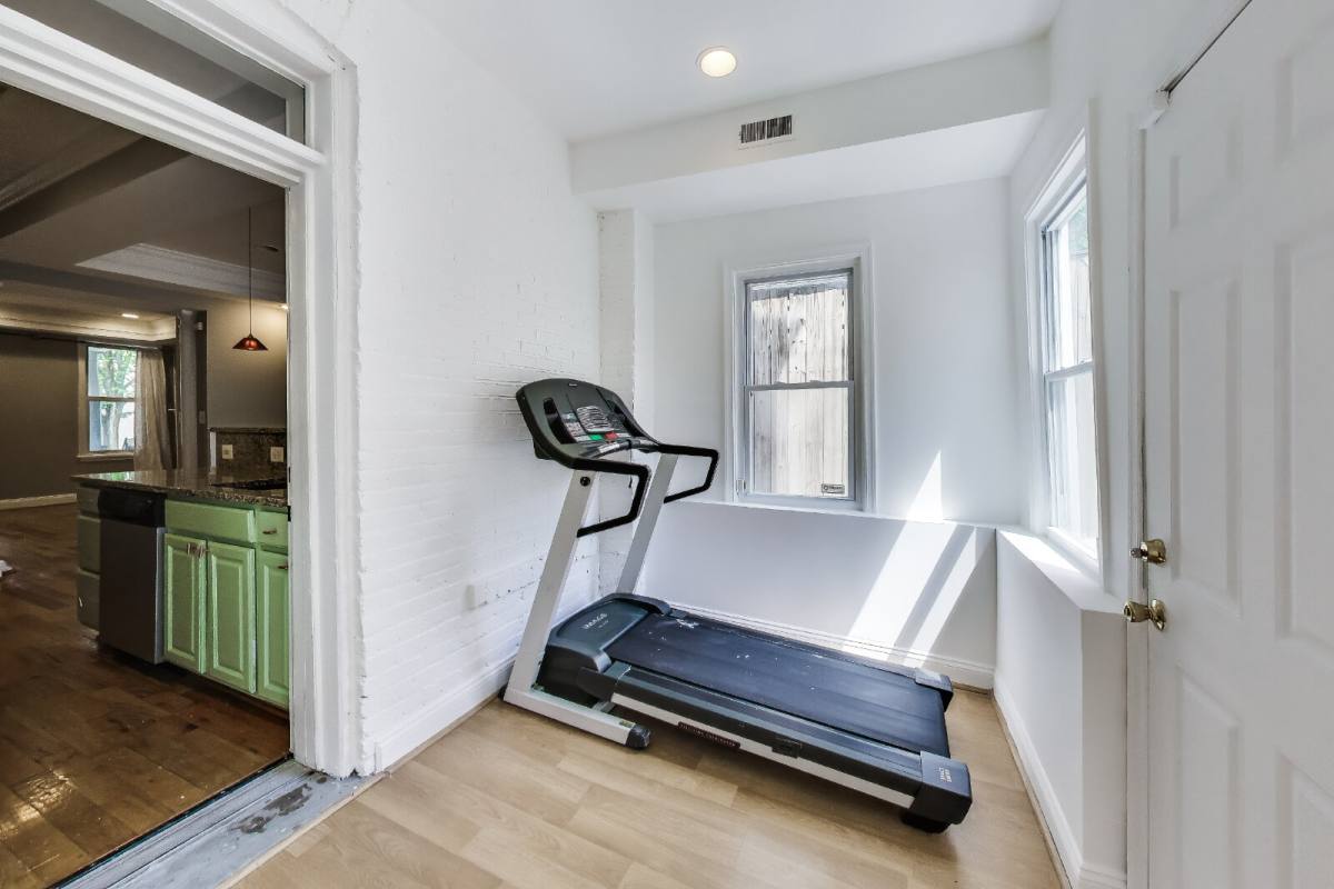House for rent at 1917 Lincoln Rd NE, Washington, DC 20002