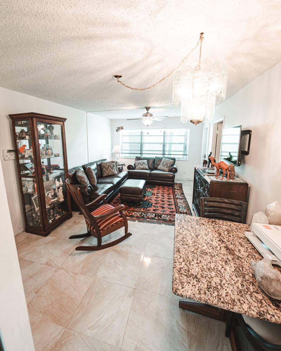 Apartment for rent at 204 Lake Frances Dr, West Palm Beach, FL 33411