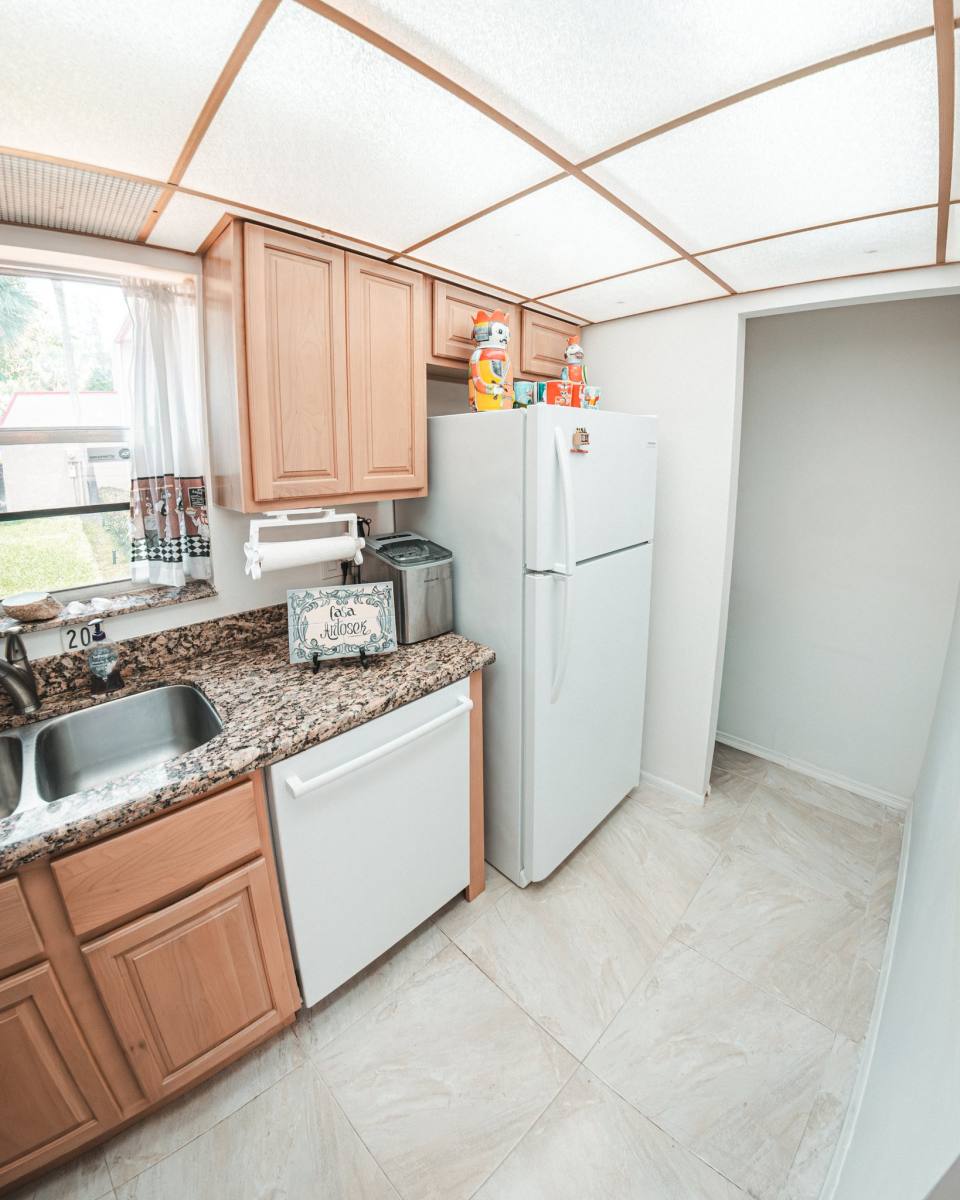 Apartment for rent at 204 Lake Frances Dr, West Palm Beach, FL 33411