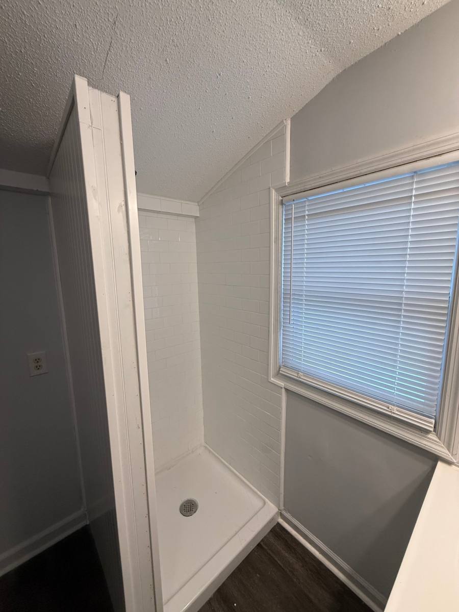 House for rent at 203 Seymore Ave, Florence, AL 35630