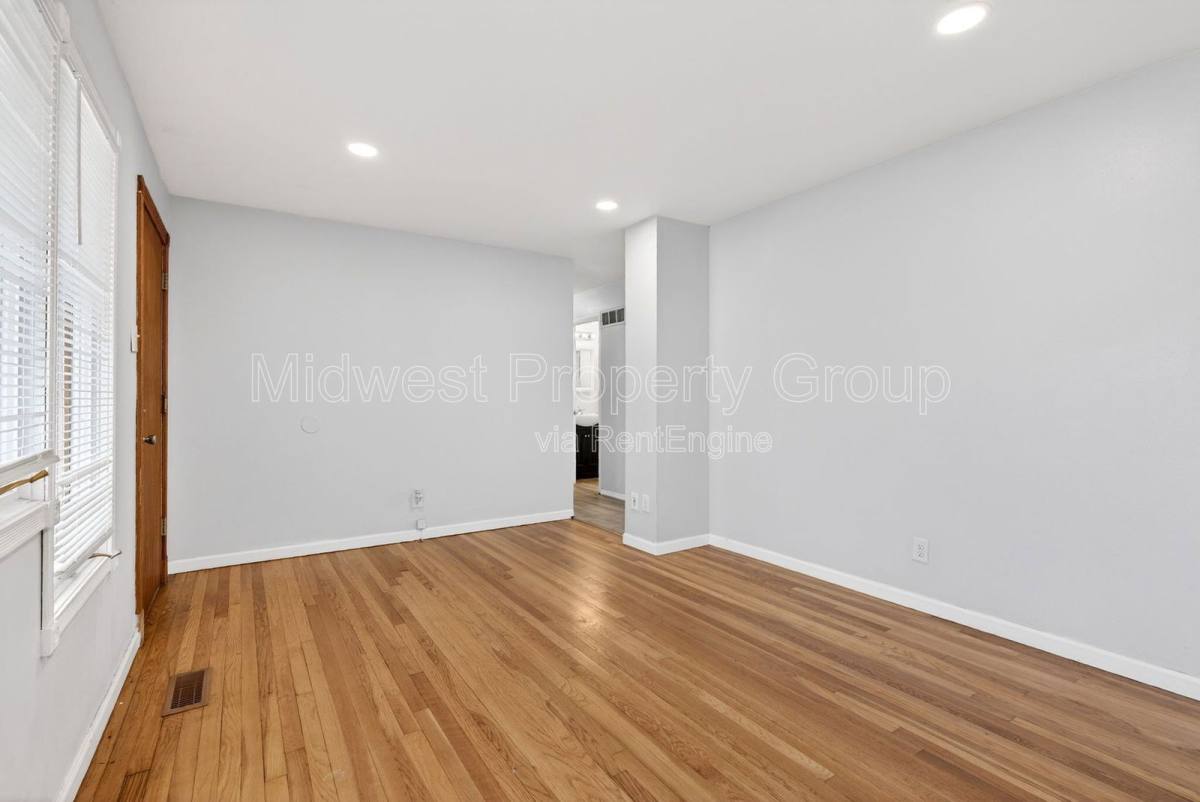 House for rent at 1540 Aspen Dr, Florissant, MO 63031