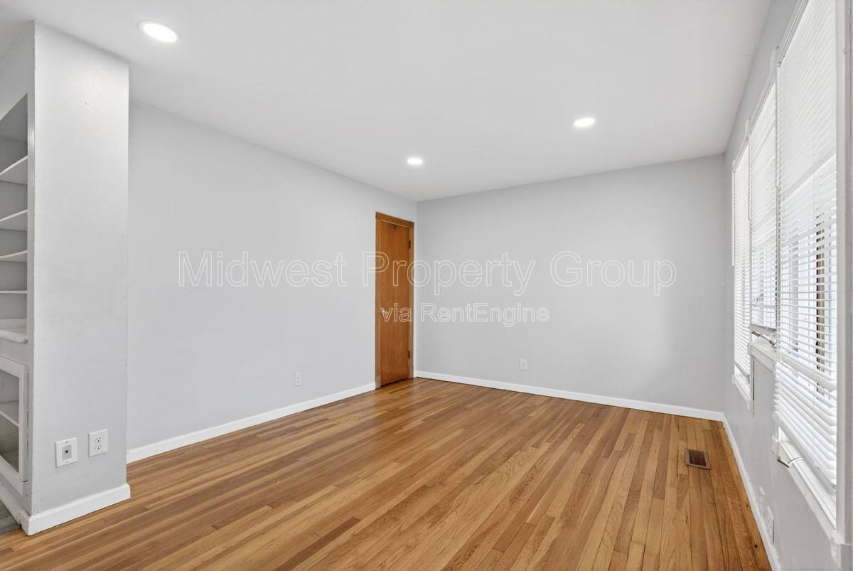 House for rent at 1540 Aspen Dr, Florissant, MO 63031