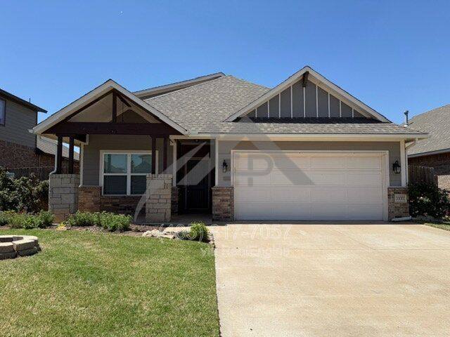 House for rent at 10001 Glover River Dr, Yukon, OK 73099