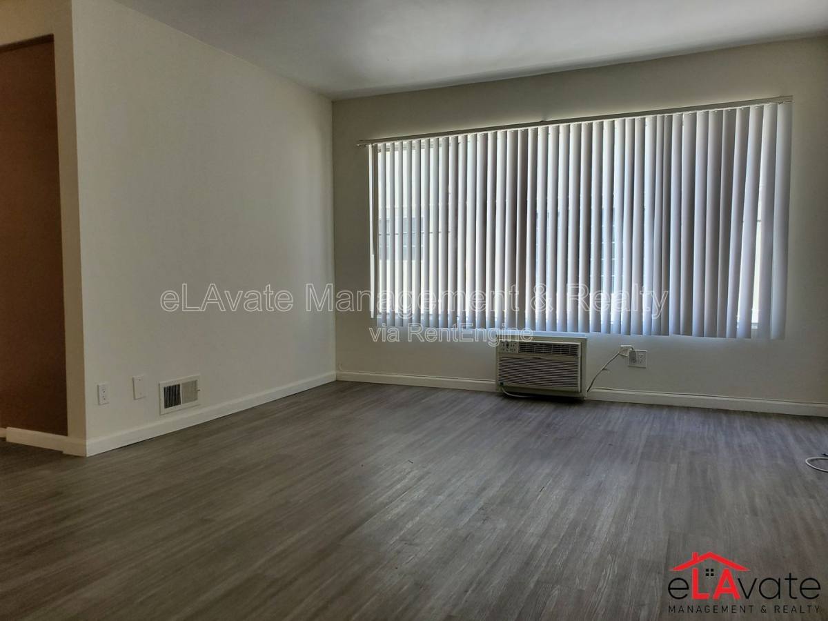 Apartment for rent at 1005 N Curson Ave #5, Los Angeles, CA 90046