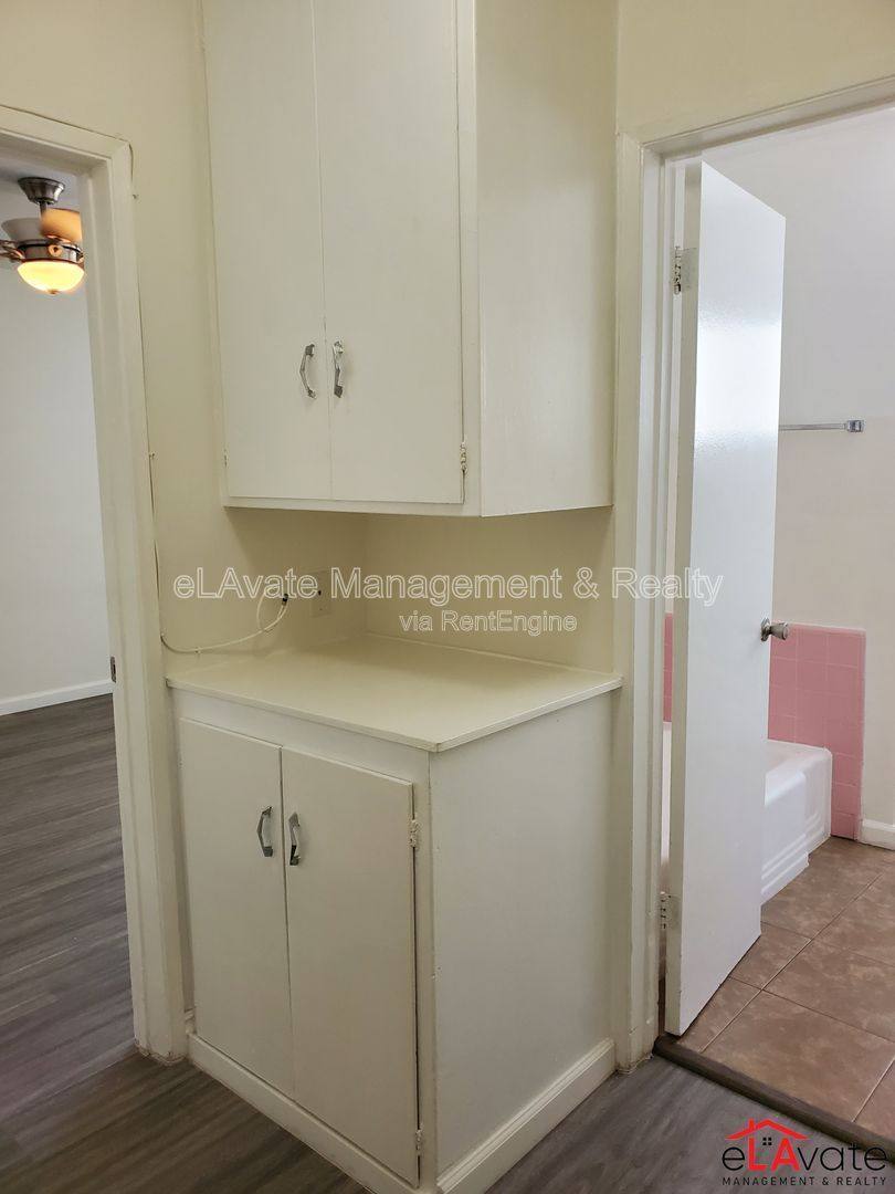 Apartment for rent at 1005 N Curson Ave #5, Los Angeles, CA 90046