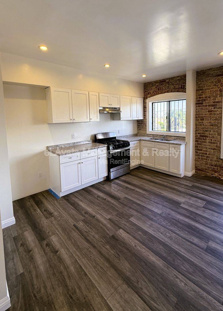 Apartment for rent at 2195 Whittier Blvd #205, Los Angeles, CA 90023