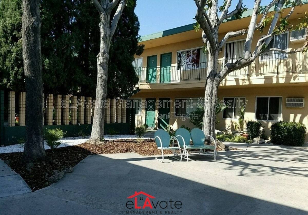 Apartment for rent at 3822 Baldwin Ave #12, El Monte, CA 91731