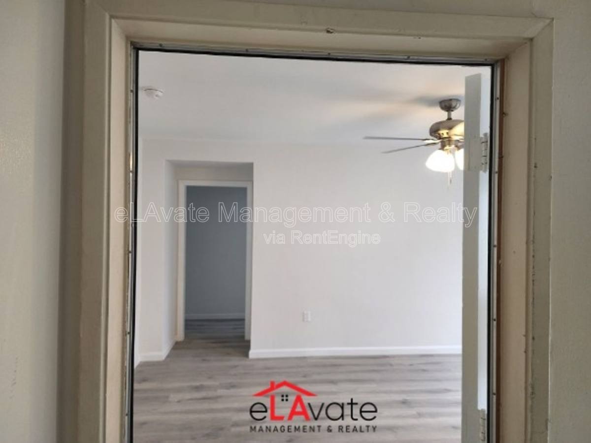 Apartment for rent at 4122 Santa Rosalia Dr #C, Los Angeles, CA 90008