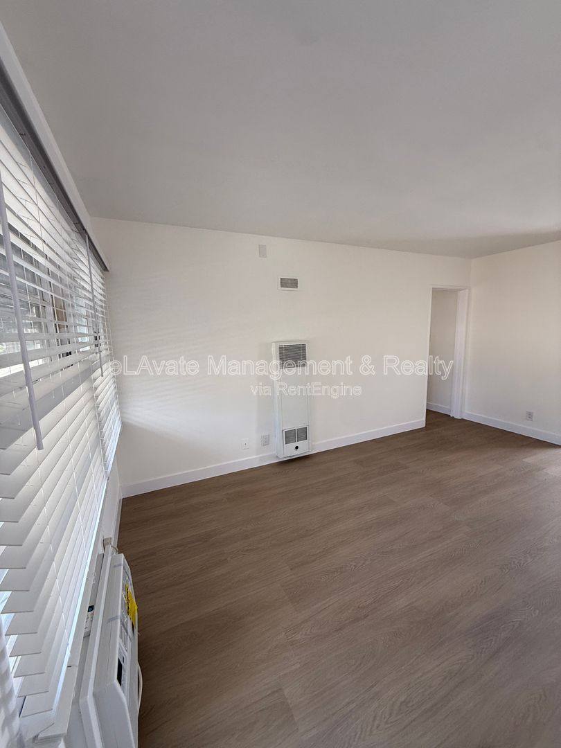 Apartment for rent at 14119 Gilmore St #5, Van Nuys, CA 91401