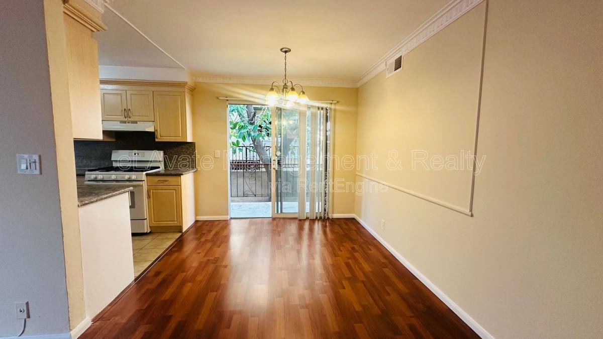 Apartment for rent at 1416 N Martel Ave #3, Los Angeles, CA 90046