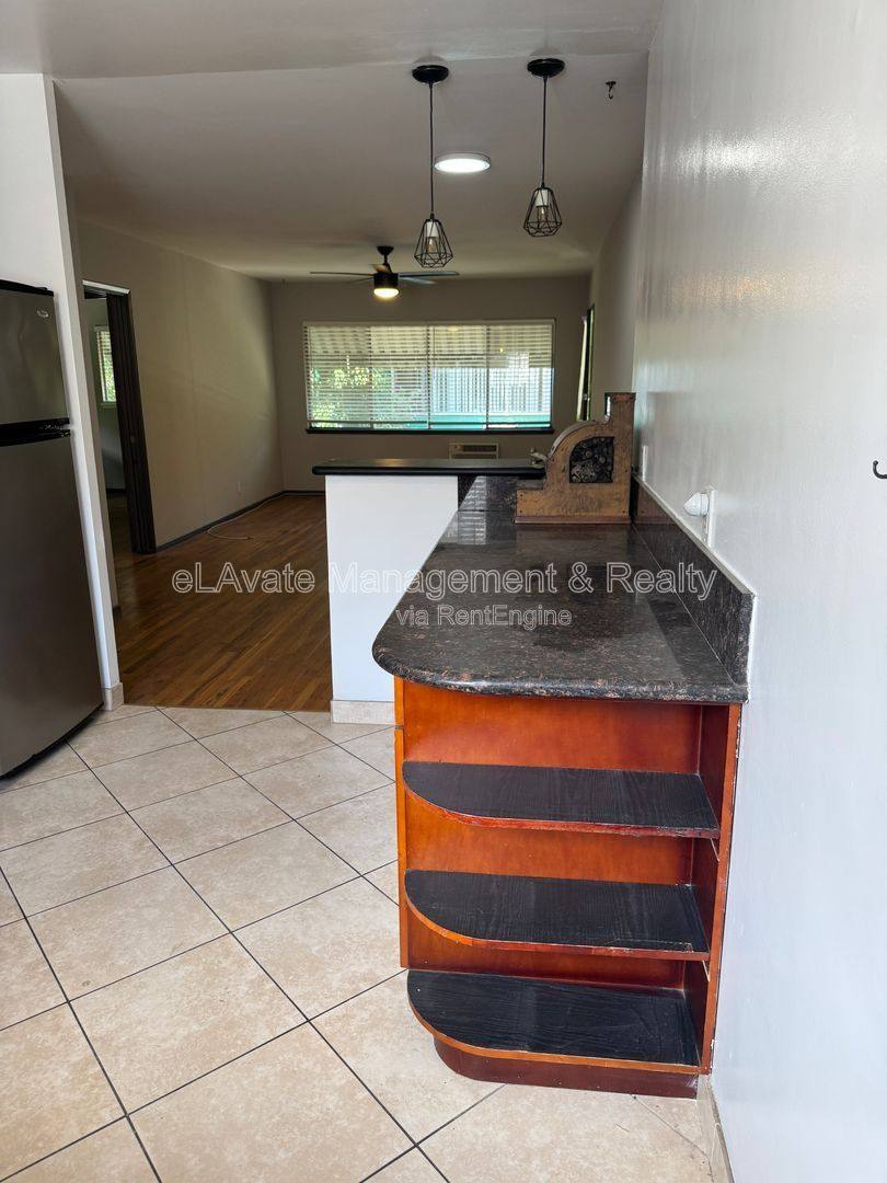 Apartment for rent at 12157 Chandler Blvd #4, Valley Village, CA 91607