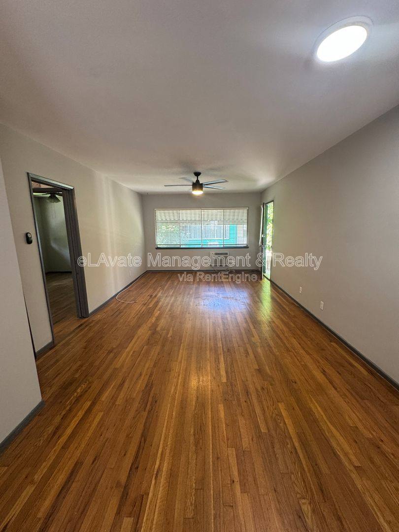 Apartment for rent at 12157 Chandler Blvd #4, Valley Village, CA 91607