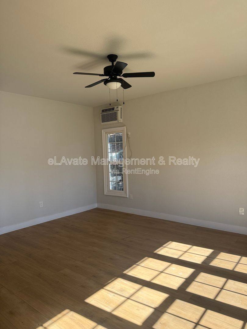Apartment for rent at 1607 W 49th St #1609, Los Angeles, CA 90062