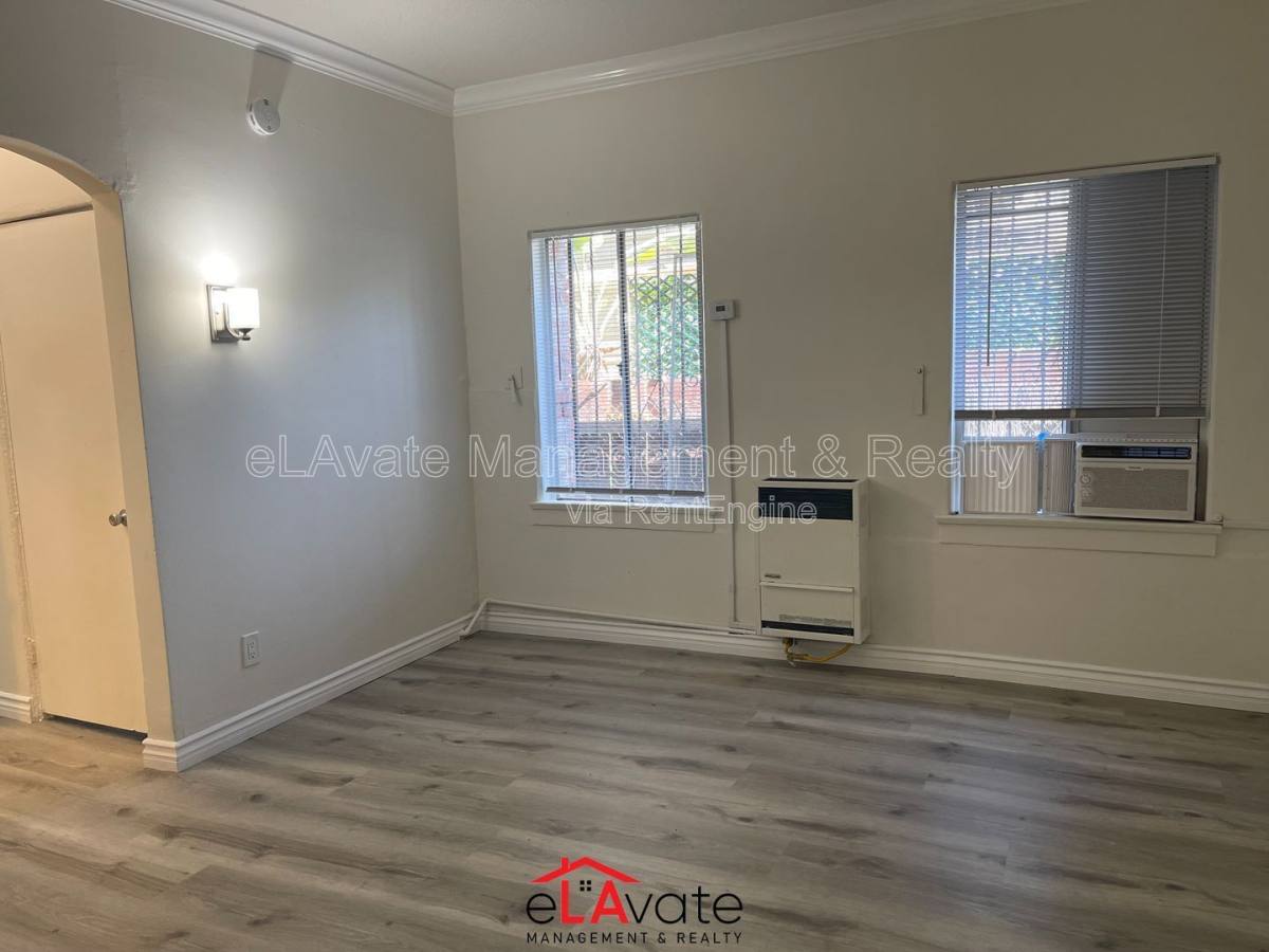 Apartment for rent at 832 S Fedora St #105, Los Angeles, CA 90005