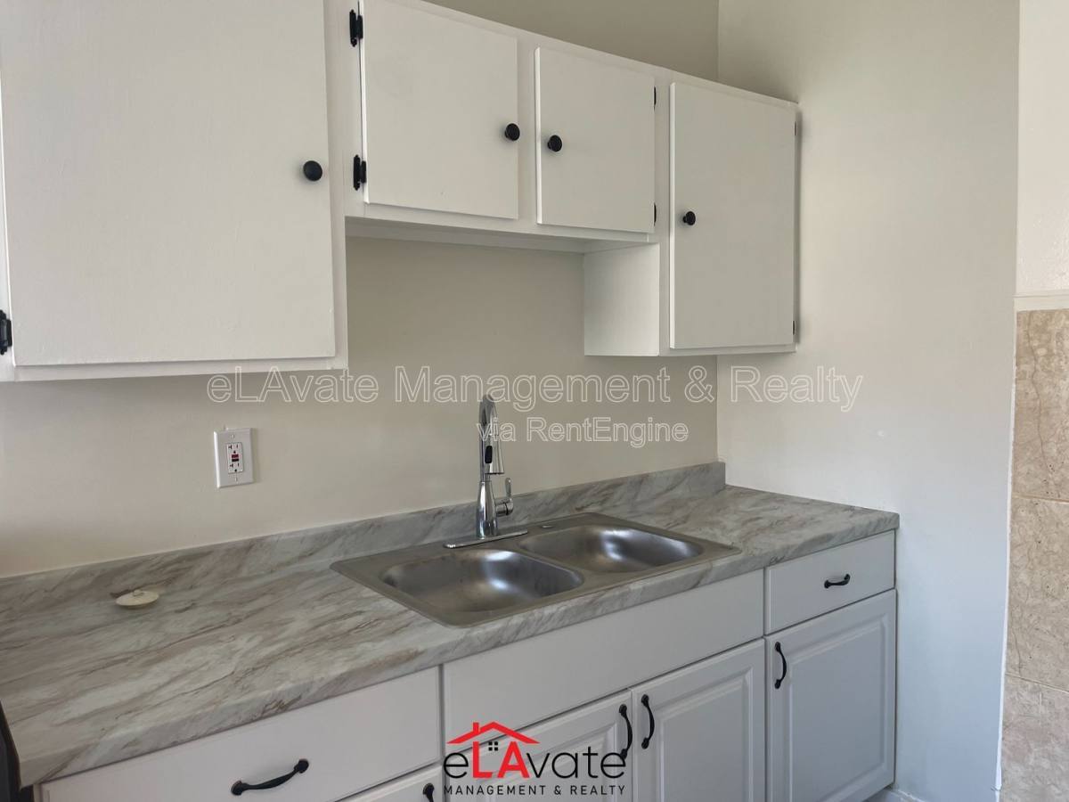 Apartment for rent at 832 S Fedora St #105, Los Angeles, CA 90005