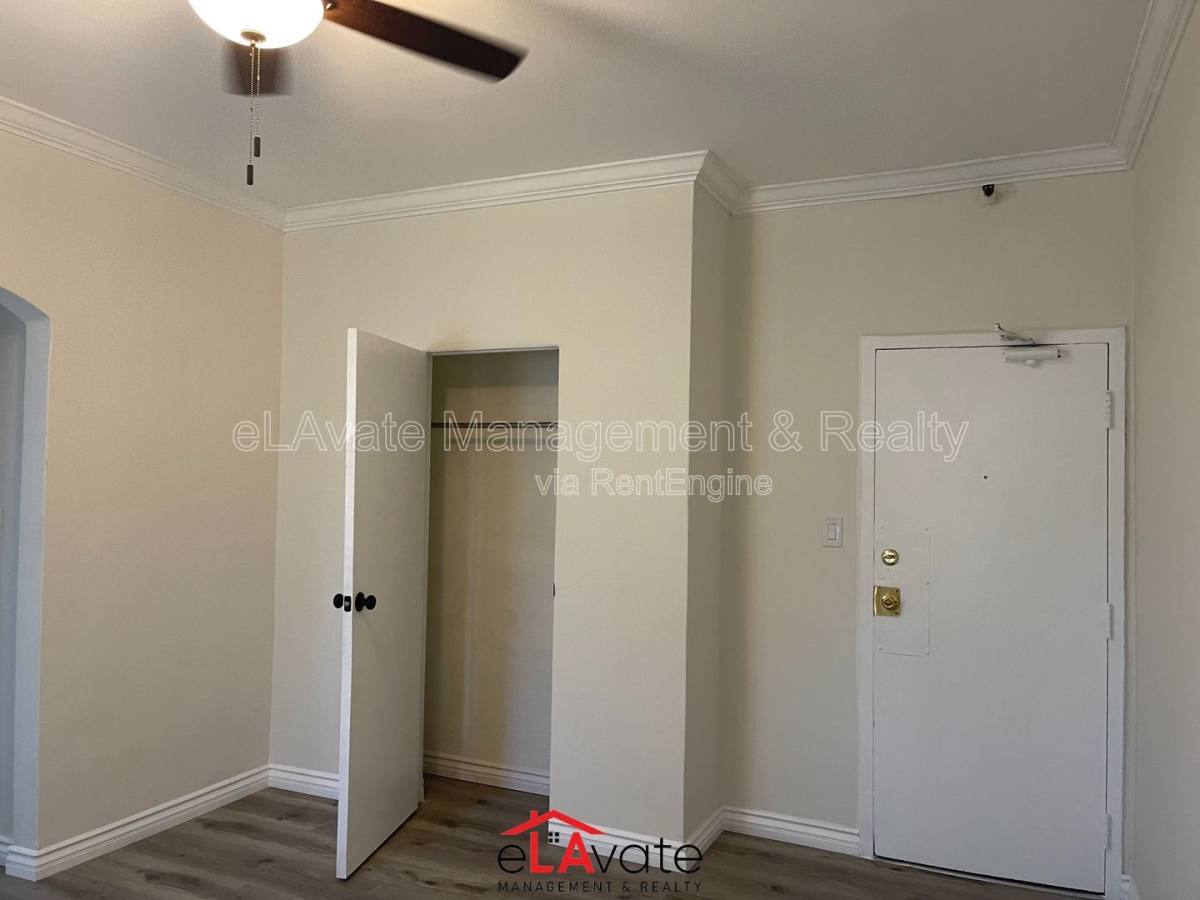 Apartment for rent at 832 S Fedora St #105, Los Angeles, CA 90005