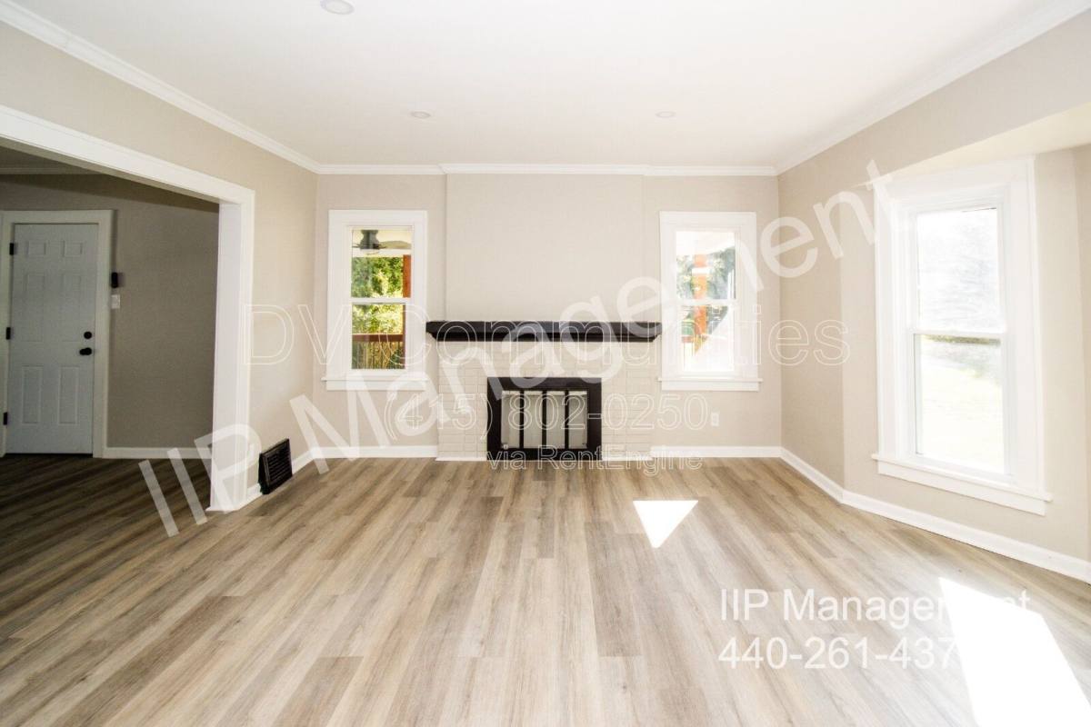 House for rent at 29396 Detroit Rd, Westlake, OH 44145