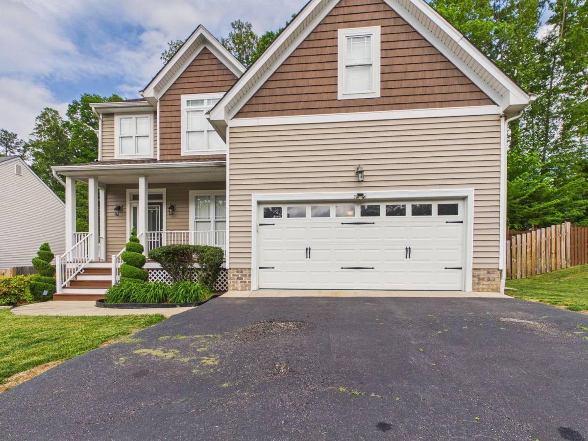 House for rent at 3015 Chislet Dr, Midlothian, VA 23112