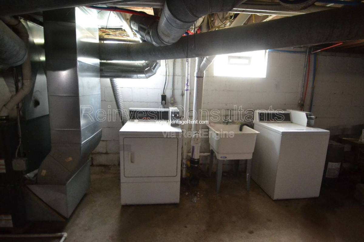 Apartment for rent at 6941 Mulberry St #3, Cincinnati, OH 45239