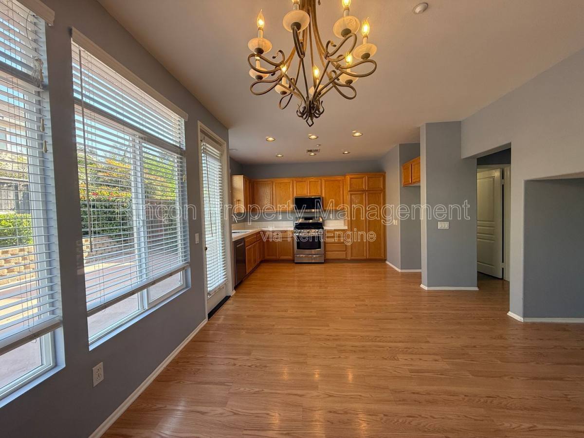 House for rent at 4729 Ellington St, Ventura, CA 93003