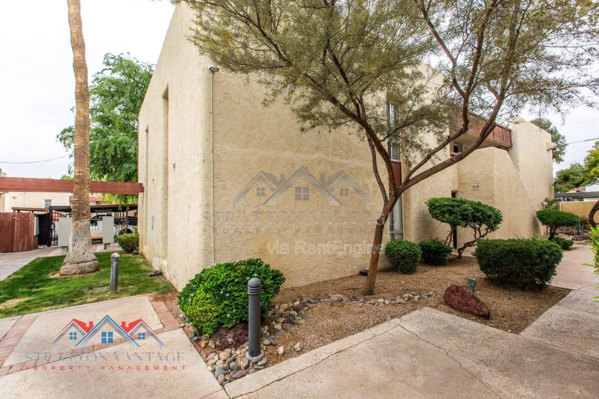 Condo for rent at 3828 N 32nd St #220, Phoenix, AZ 85018