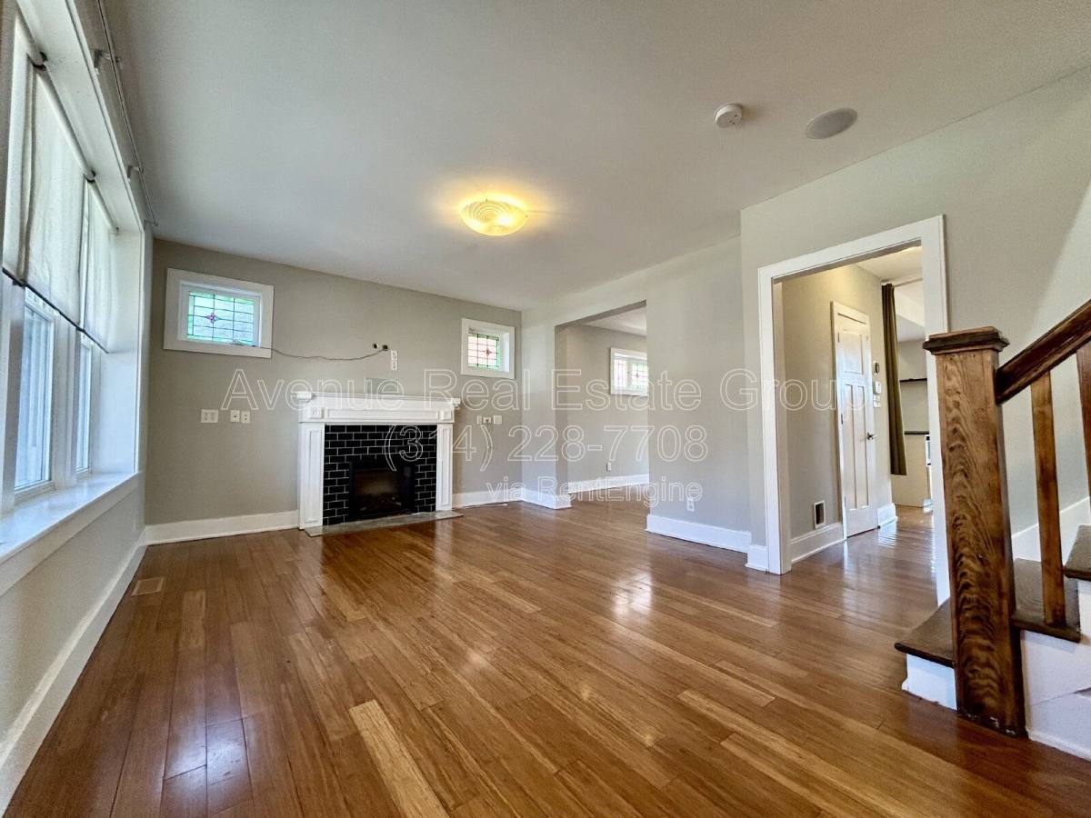 House for rent at 5804 Pershing Ave, Saint Louis, MO 63112