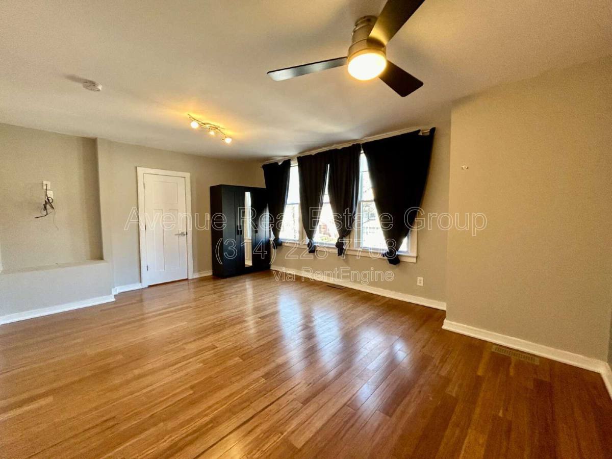 House for rent at 5804 Pershing Ave, Saint Louis, MO 63112