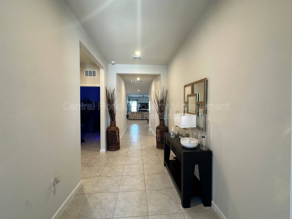 House for rent at 5580 Vigo Loop, Saint Cloud, FL 34771