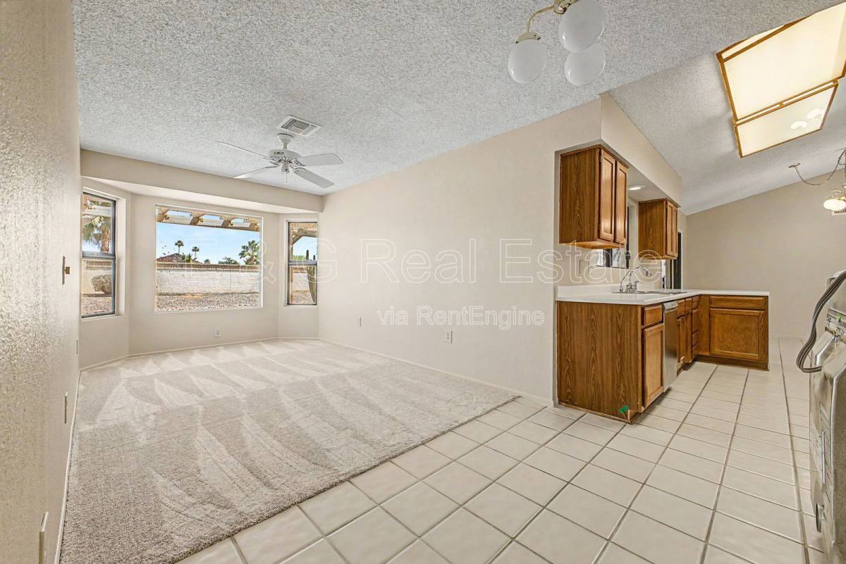 House for rent at 14222 W Yosemite Dr, Sun City West, AZ 85375