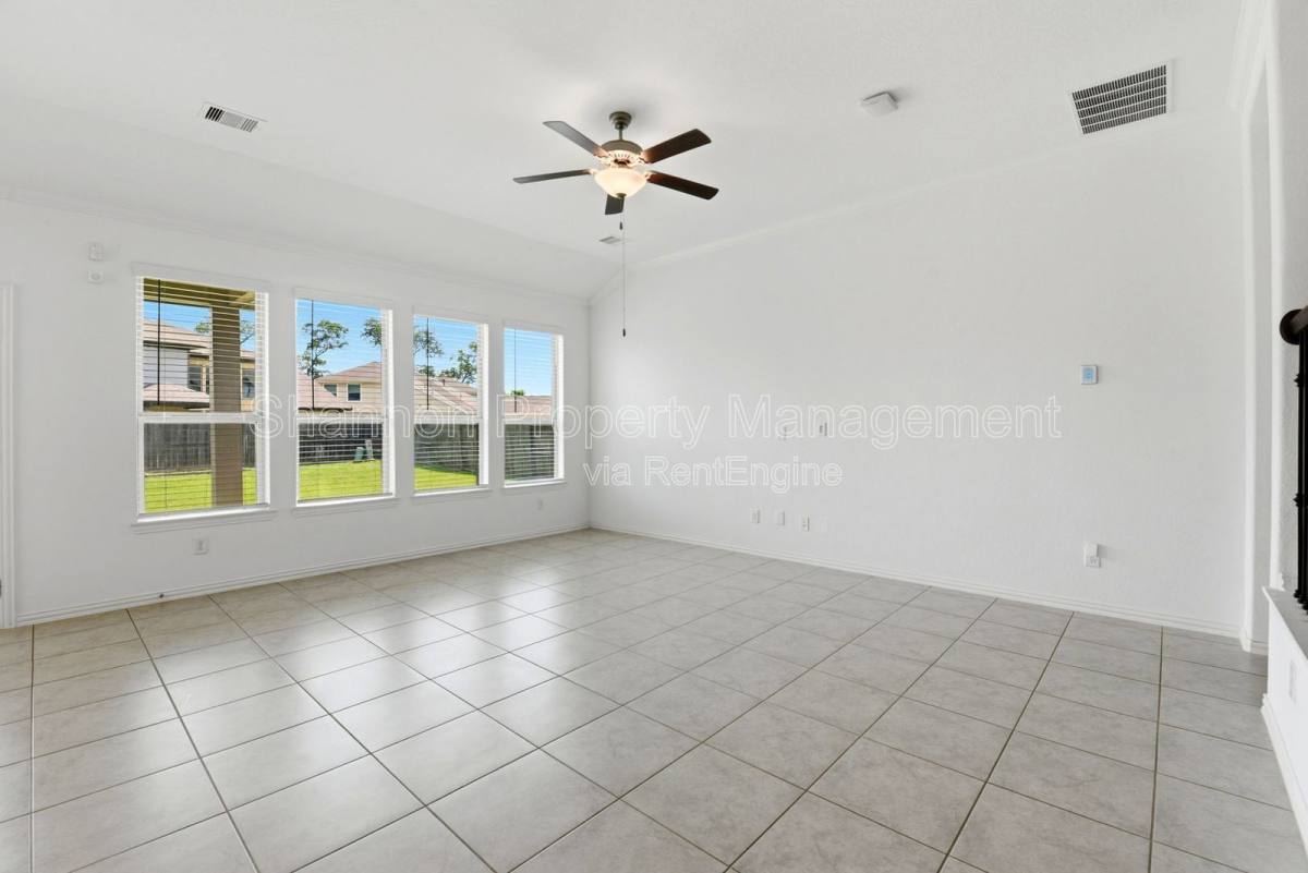 House for rent at 1618 Rosedale Dr, Missouri City, TX 77459