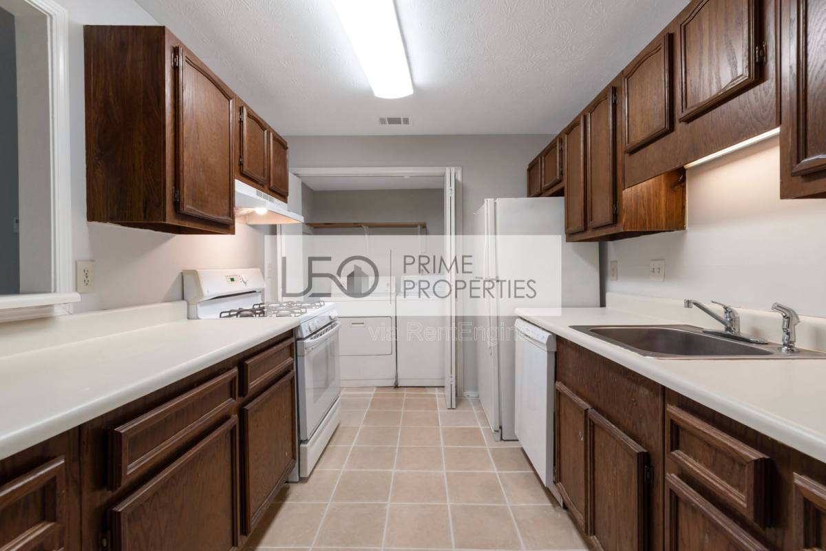 Condo for rent at 1350 Brockett Place, Clarkston, GA 30021