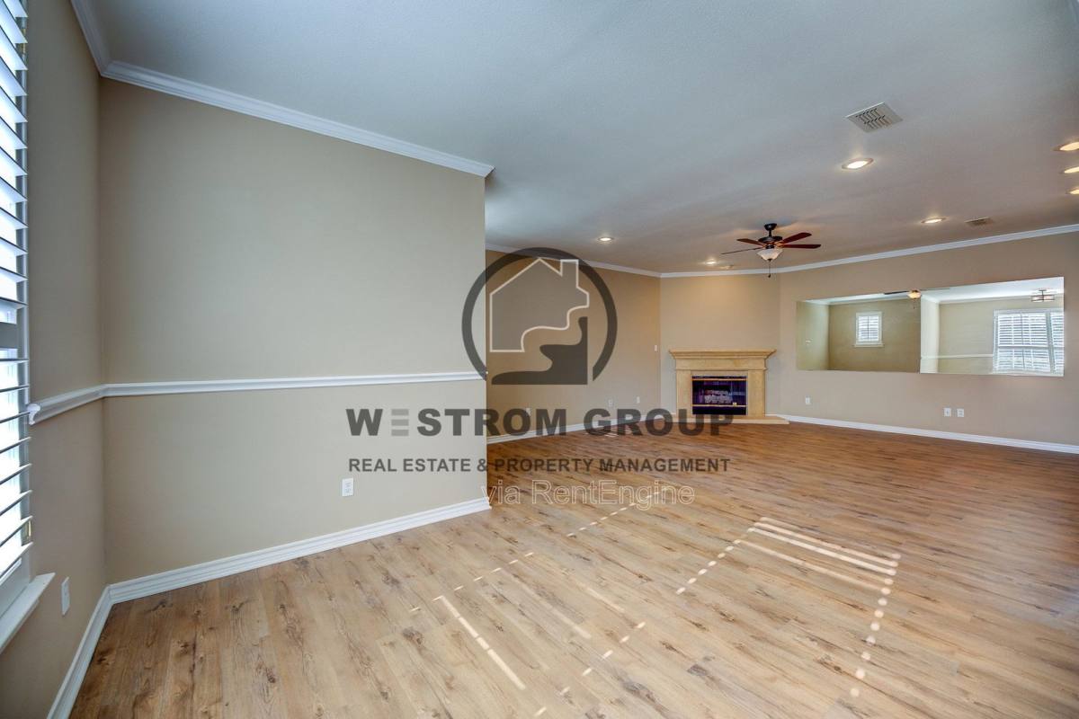 Townhouse for rent at 5855 Pecan Chase, Fort Worth, TX 76132
