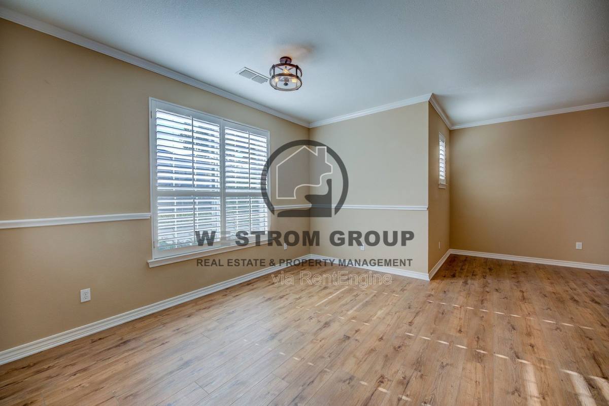 Townhouse for rent at 5855 Pecan Chase, Fort Worth, TX 76132