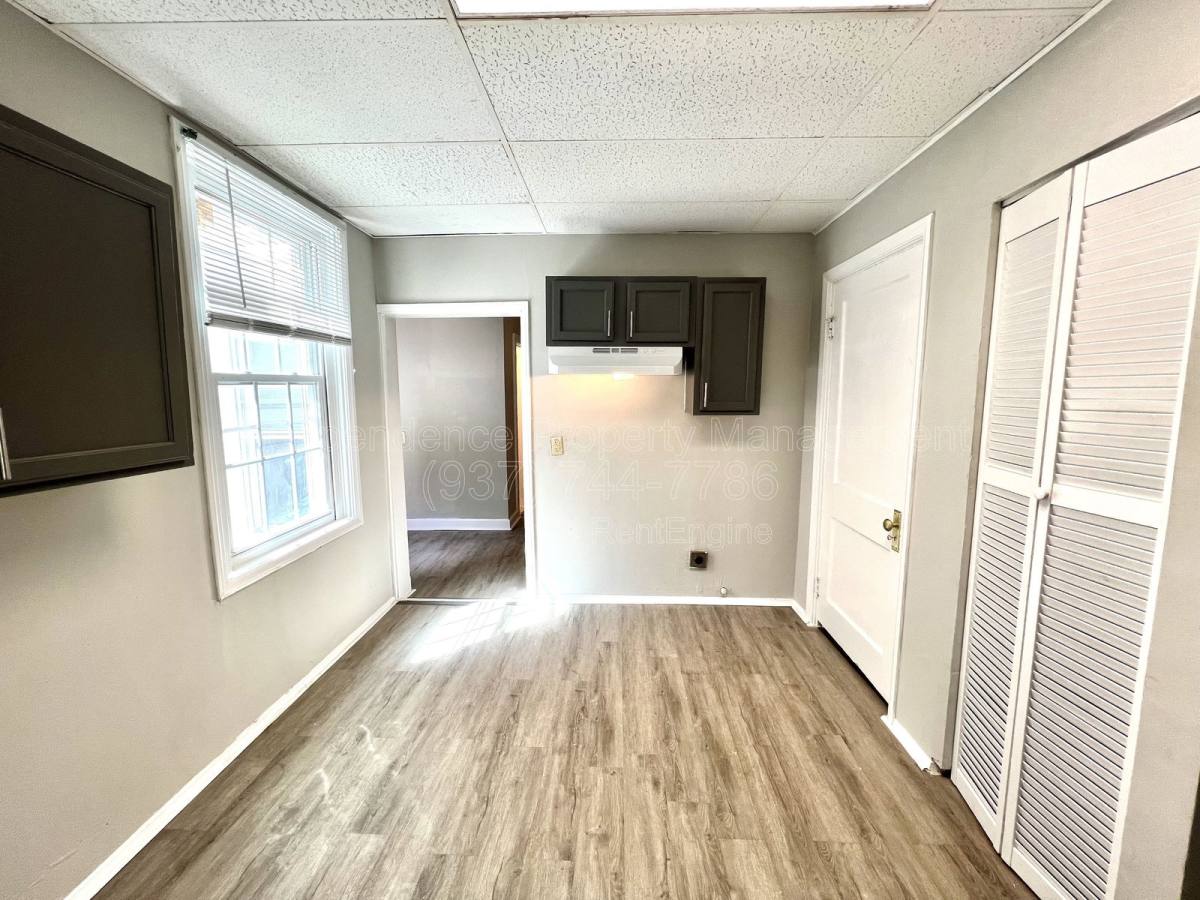 Apartment for rent at 2212 Calumet St #2, Cincinnati, OH 45219