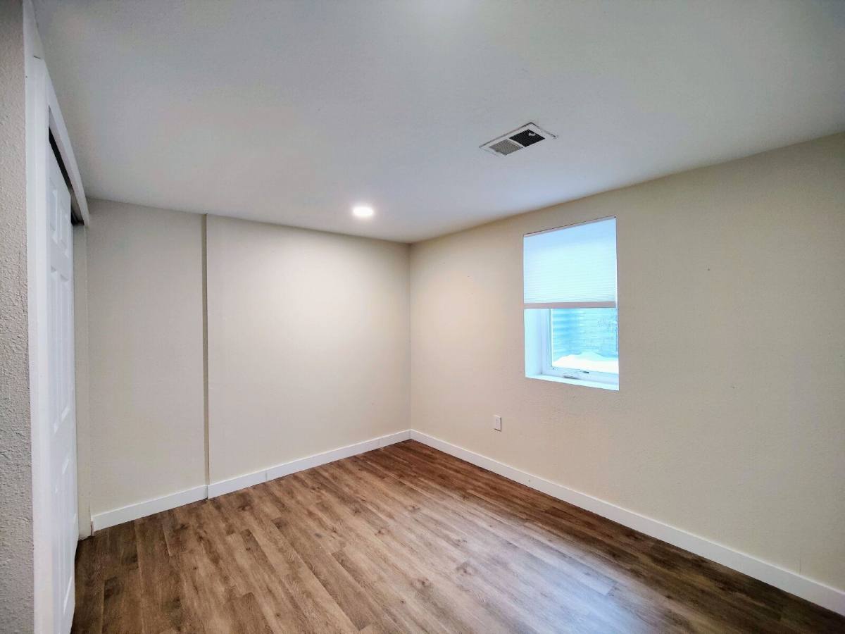 Apartment for rent at 7770 S Kit Carson Dr #2, Littleton, CO 80122