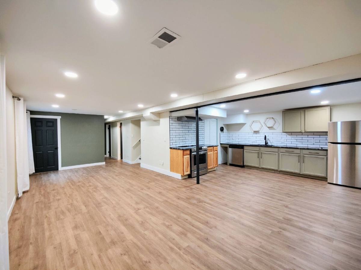 Apartment for rent at 7770 S Kit Carson Dr #2, Littleton, CO 80122