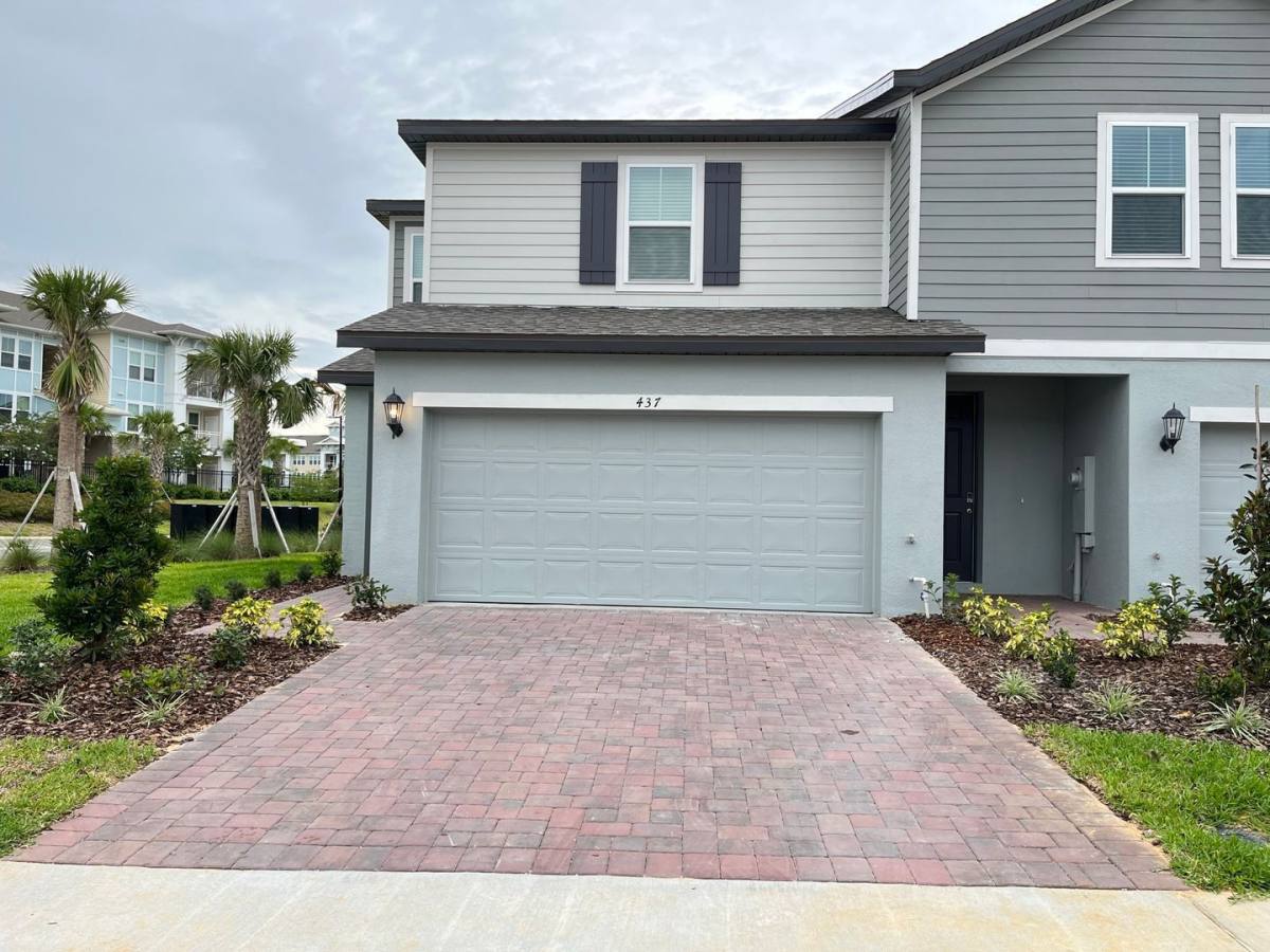 Townhouse for rent at 437 Legacy Loop, Davenport, FL 33896