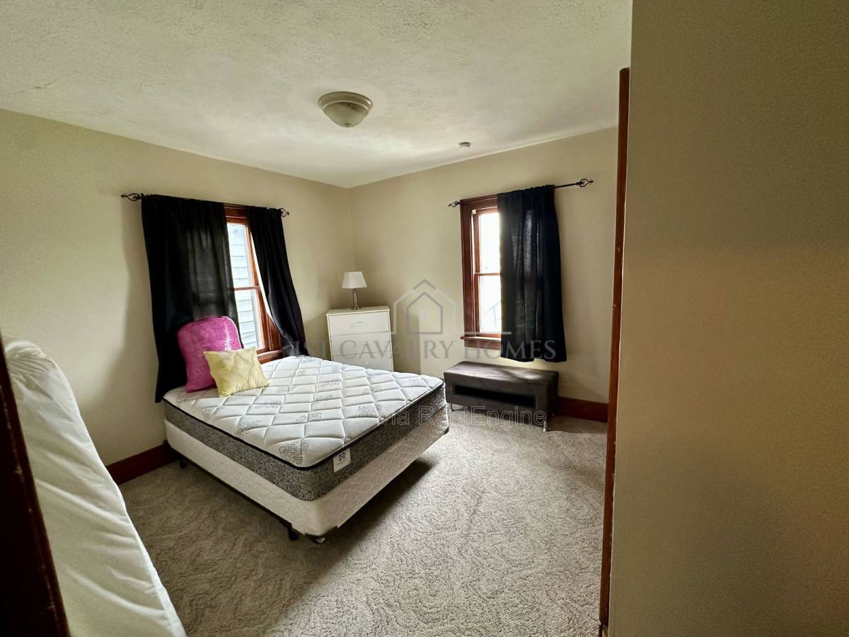 Apartment for rent at 783 E Exchange St #2nd, Akron, OH 44306