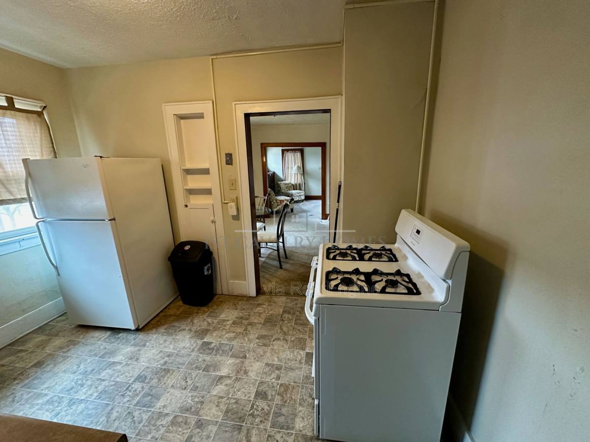 Apartment for rent at 783 E Exchange St #2nd, Akron, OH 44306