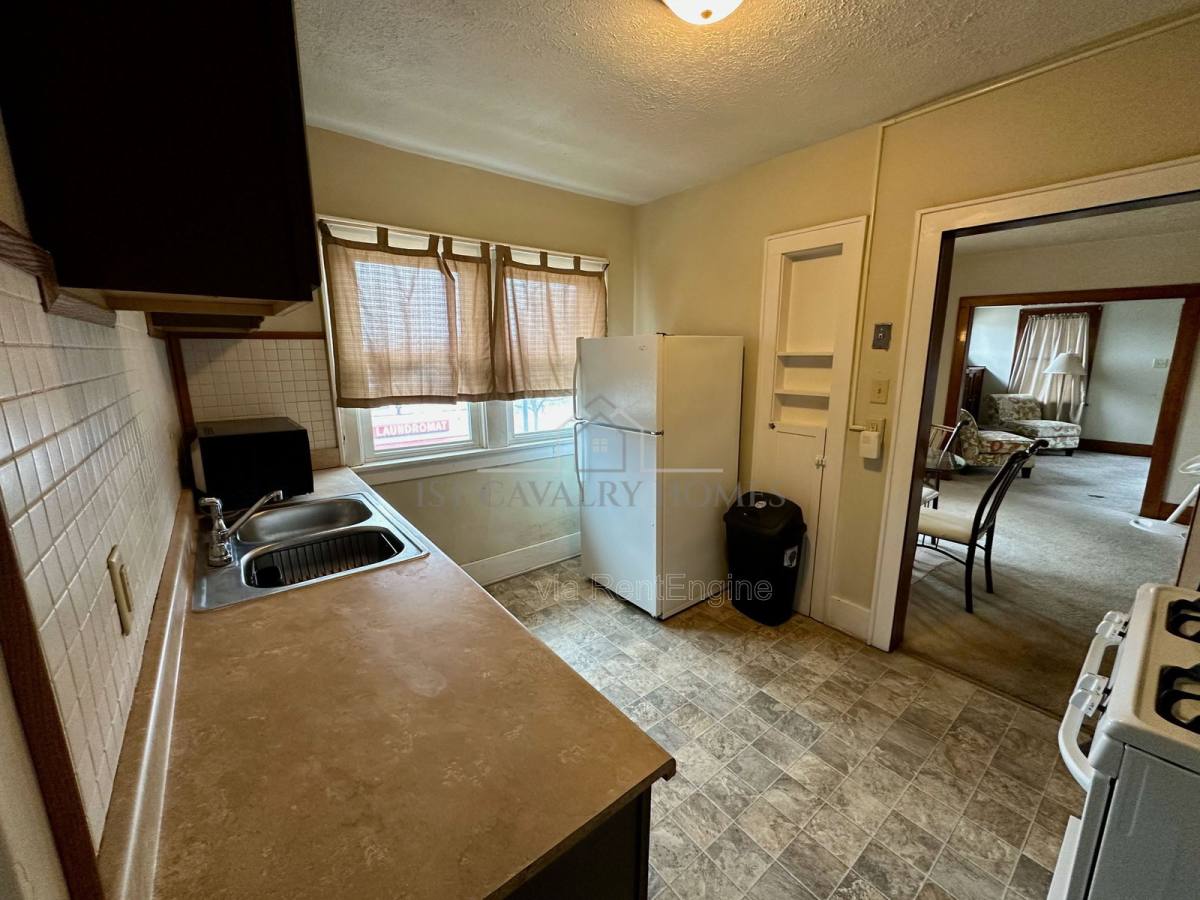 Apartment for rent at 783 E Exchange St #2nd, Akron, OH 44306