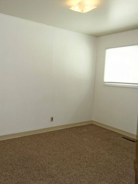 Apartment for rent at 305 1 2 Covert Lane, Billings, MT 59105