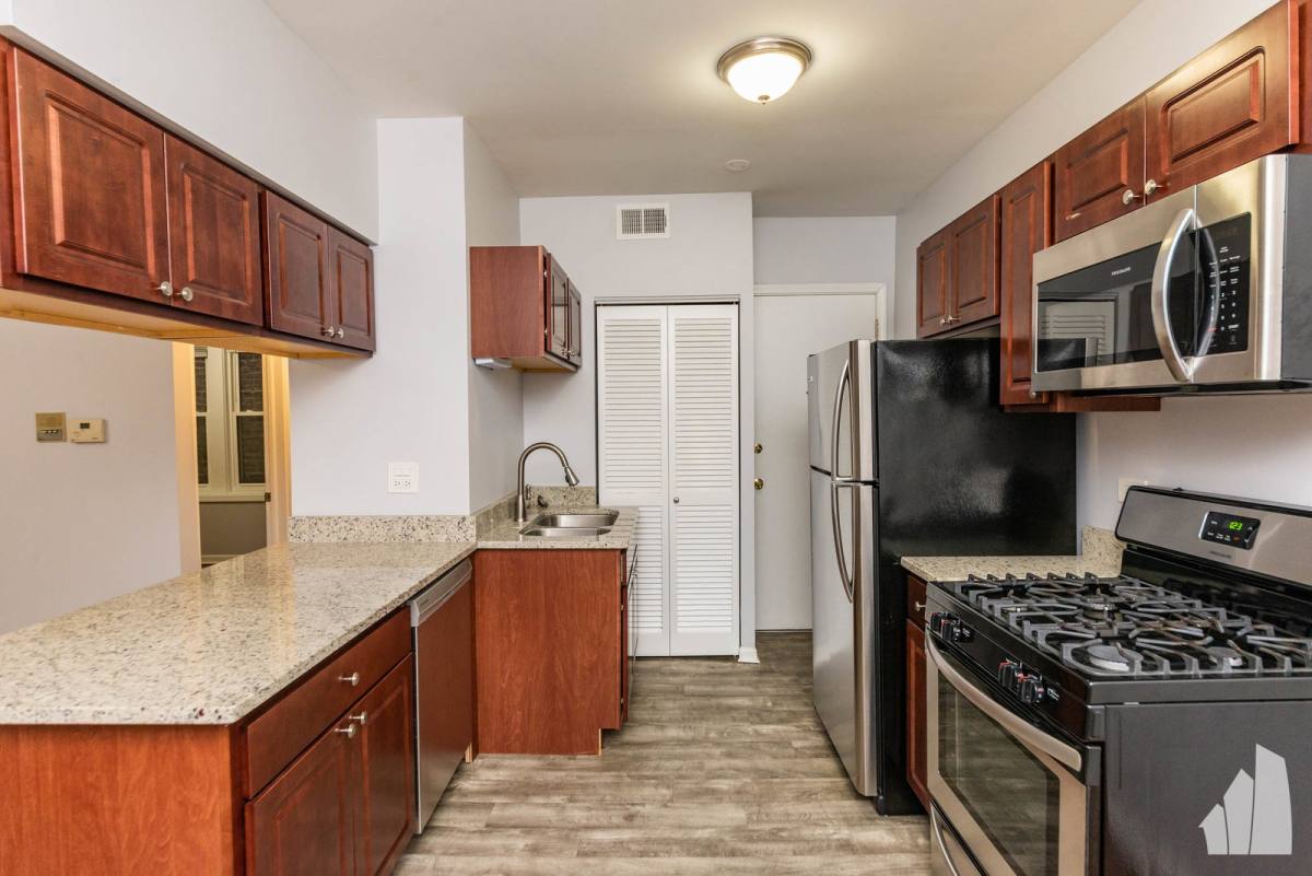 Apartment for rent at 3710 N Sheffield Ave, Chicago, IL 60613