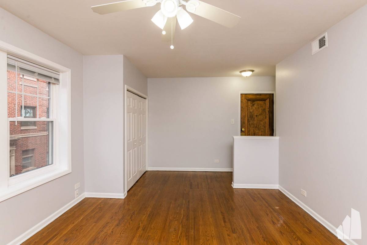 Apartment for rent at 3710 N Sheffield Ave, Chicago, IL 60613