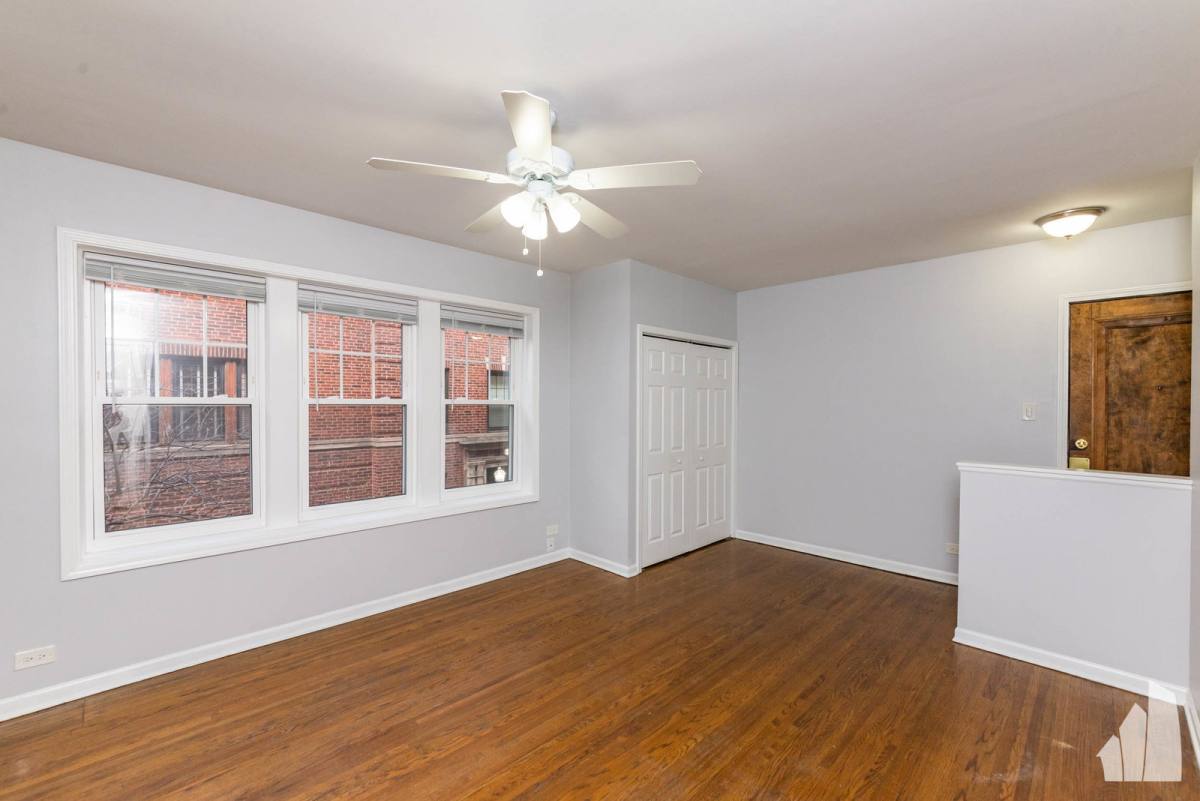 Apartment for rent at 3710 N Sheffield Ave, Chicago, IL 60613