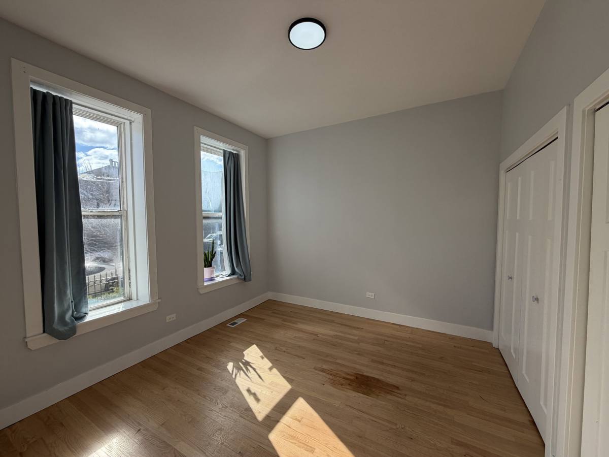 Apartment for rent at 932 N Richmond St, Chicago, IL 60622